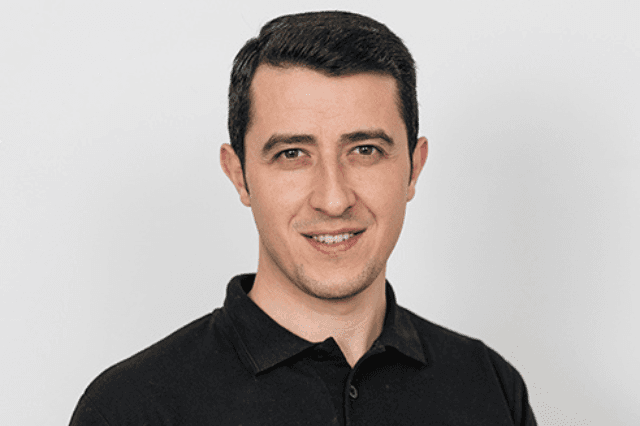 Alexandru Ilie, un tânăr care schimbă lumea