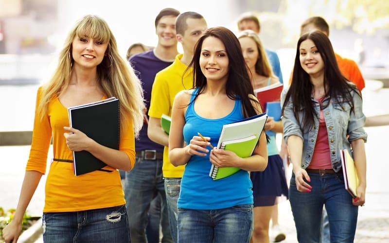 Educatia corespunzatoare – factor benefic pentru economie