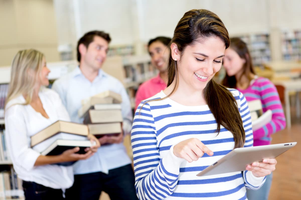 6 motive pentru care sectorul retail trebuie să adopte Elearning