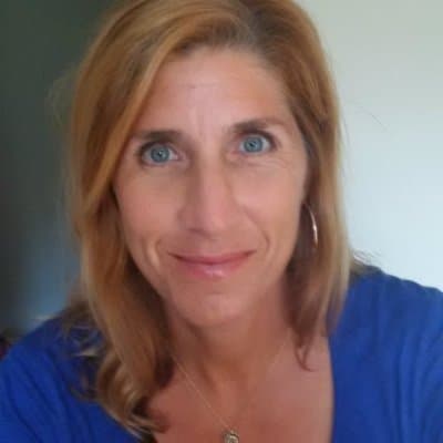 Lora Ricci