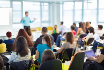 Fundația UniCredit și Junior Achievement Europe au lansat programul „Re-power your future“