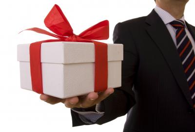 The best gift 4 the best employee: cum recompensam un angajat foarte bun
